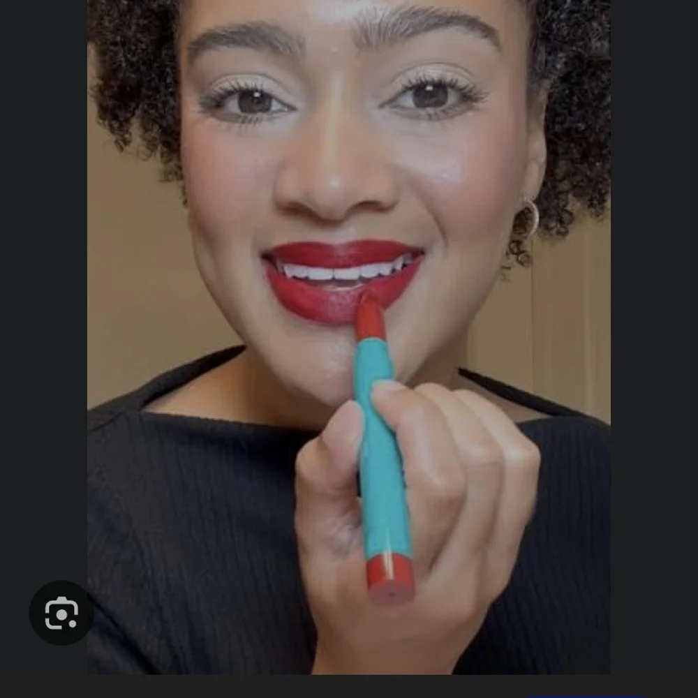 ❇️🧚‍♀️LINDA Thrive Causemetics Empower Matte LipStick Crayon NWT